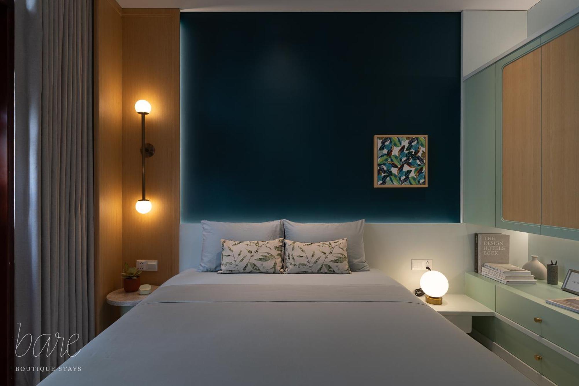 Khách sạn hẻo lánh Bare Hyphen - Bare Boutique TP. Hồ Chí Minh