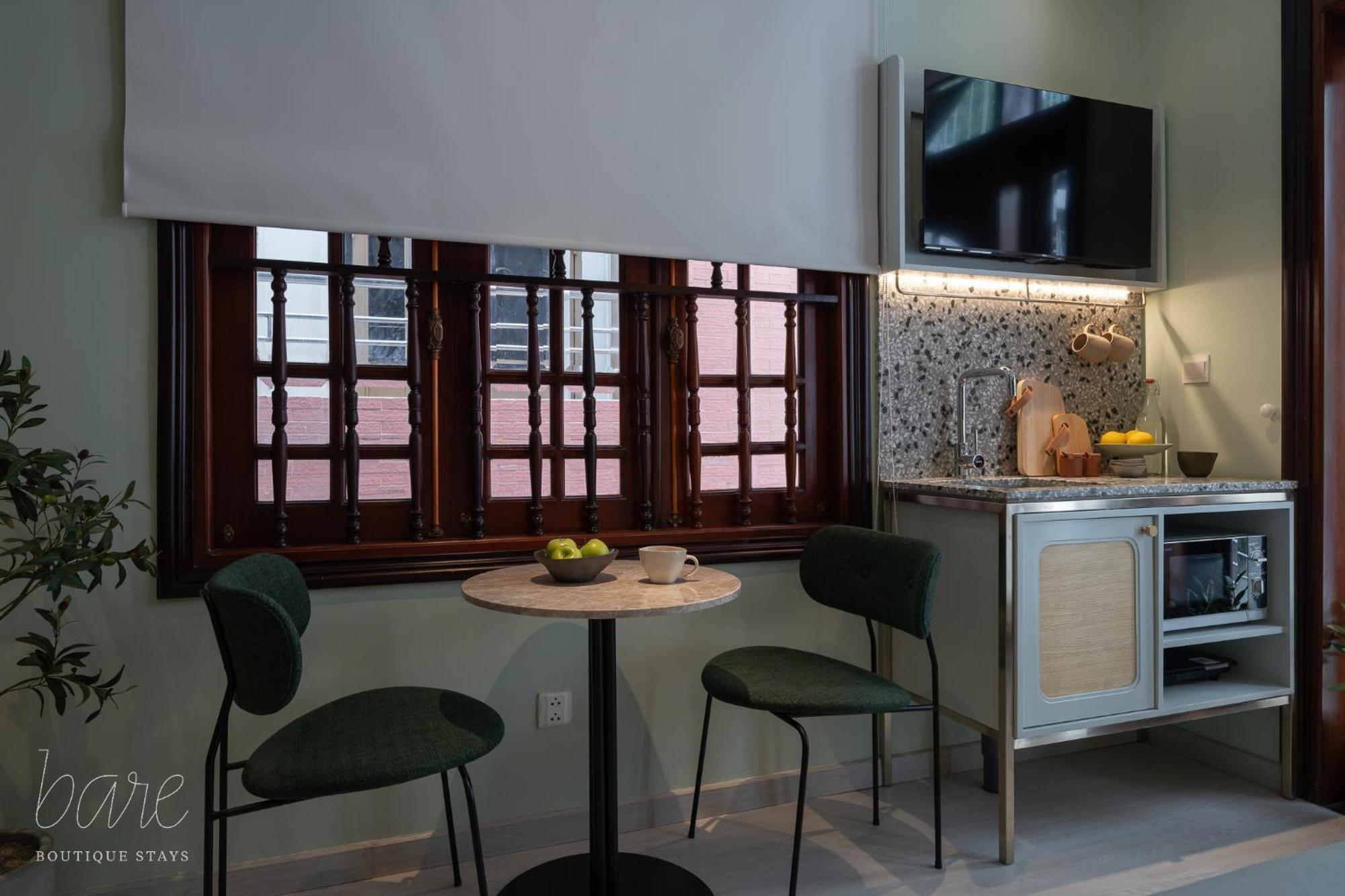 Bare Hyphen - Bare Boutique * TP. Hồ Chí Minh