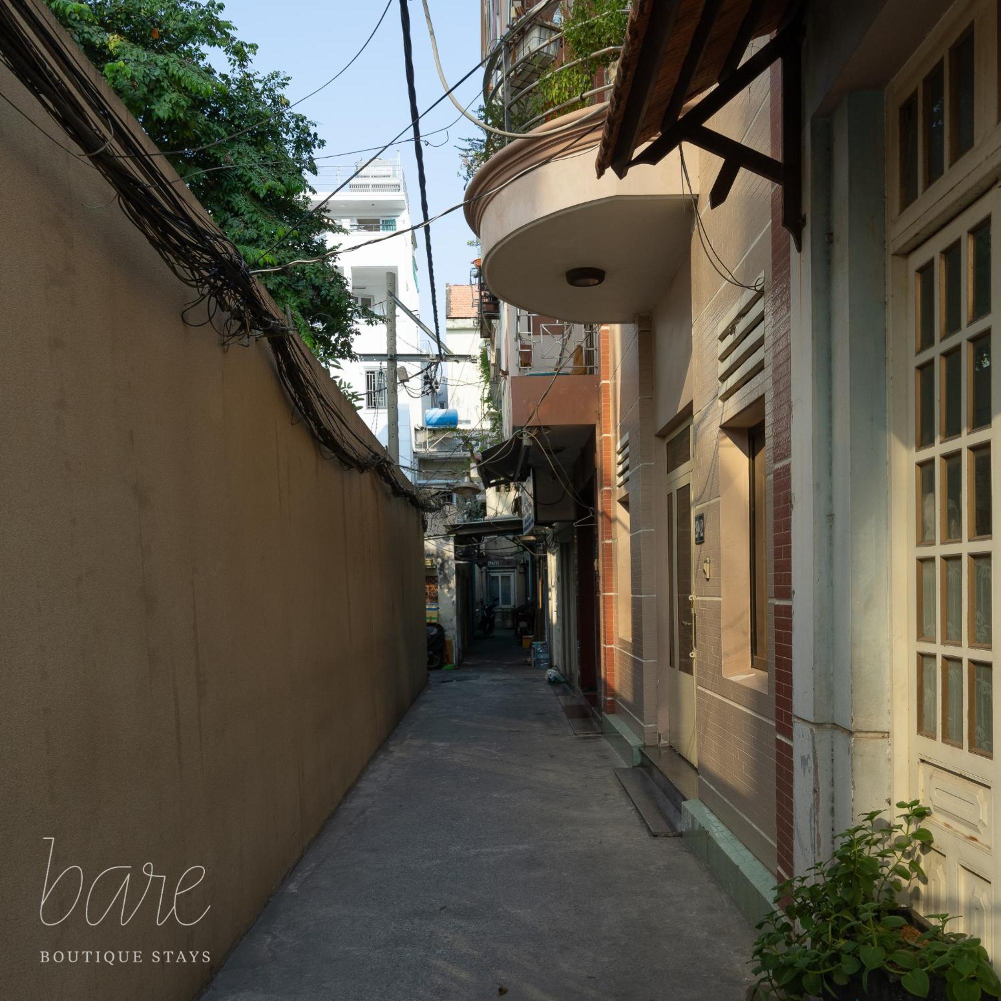 Bare Hyphen - Bare Boutique Khách sạn hẻo lánh TP. Hồ Chí Minh